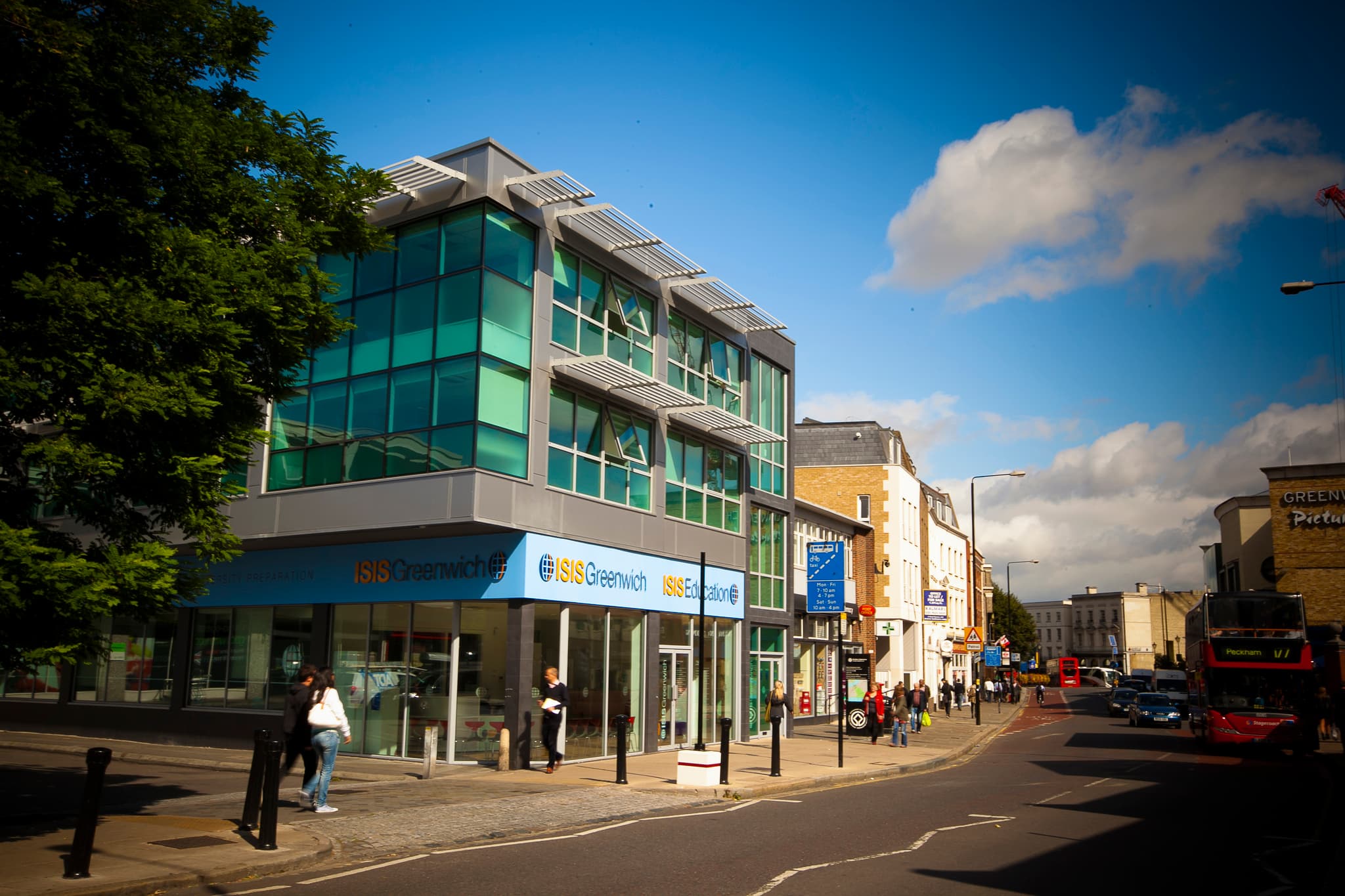 Oxford International English Schools/Greenwich 사진 16