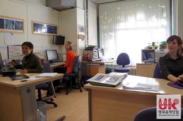 Wimbledon School of English (WSE) 사진 12