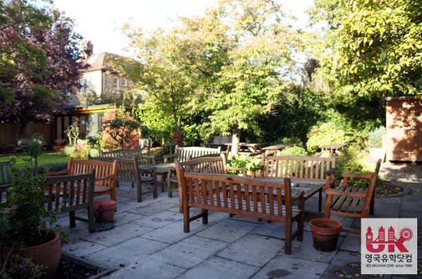 Wimbledon School of English (WSE) 사진 5